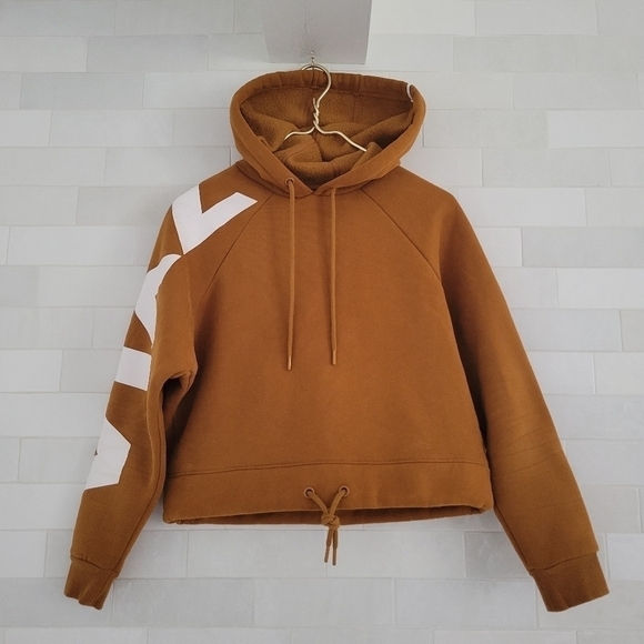 Zyia Camel Cropped Hoodie Drawstring Rust Burnt Orange Brown Logo Sleeve Small - Picture 3 of 10